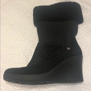 Ugg black boots with fur. Size 9